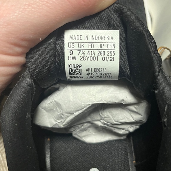 NWT Adidas Cloudfoam Comfort Sneakers; QT Racers; Black & White Carbon; NWB - Picture 6 of 7